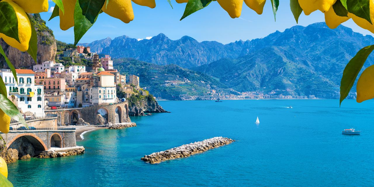 La Costiera amalfitana tra i limoni